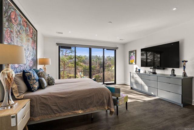 25 Woodglen Road, Little Rock, AR 72207