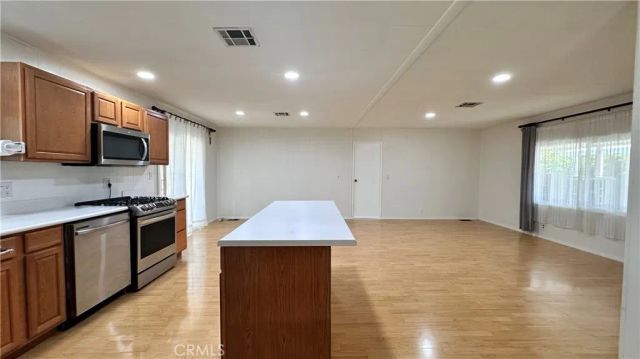 14055 Lake View Drive, La Mirada, CA 90638