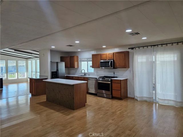 14055 Lake View Drive, La Mirada, CA 90638