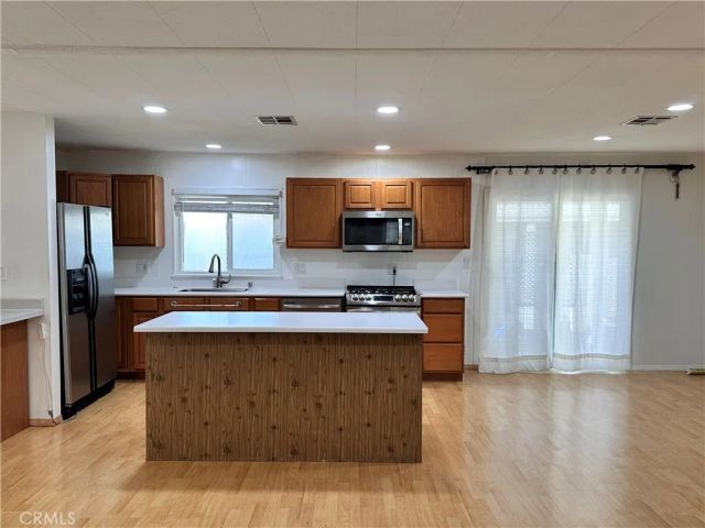 14055 Lake View Drive, La Mirada, CA 90638