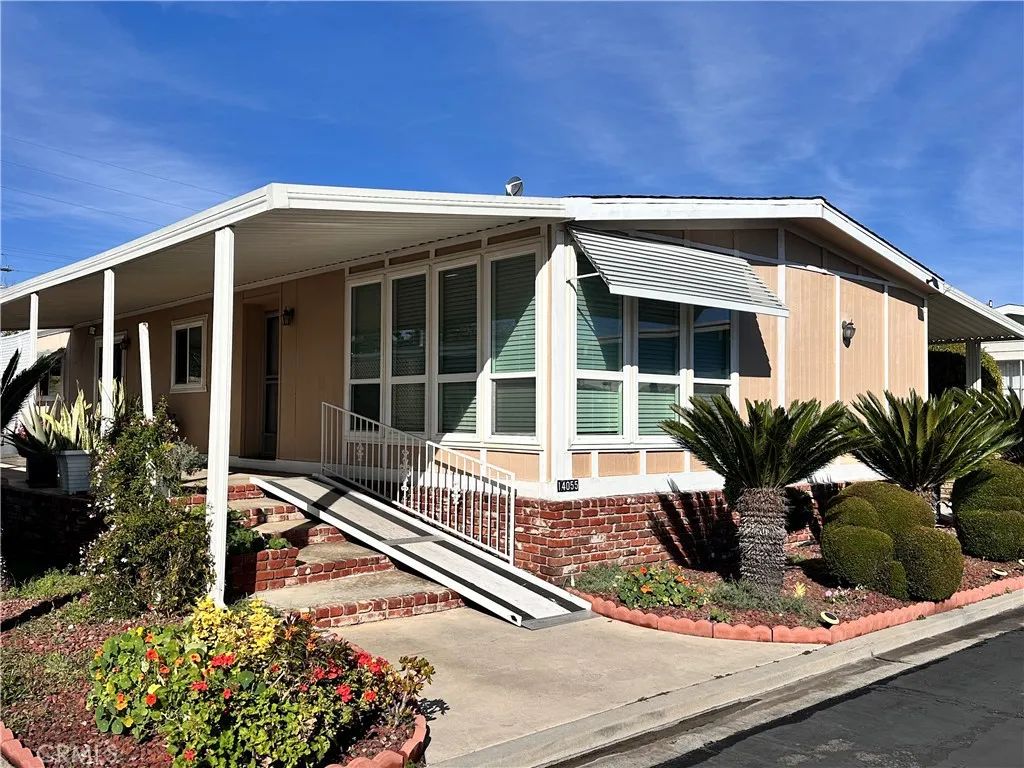 14055 Lake View Drive, La Mirada, CA 90638