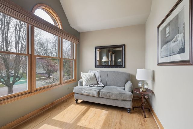 515 Connecticut Avenue, Naperville, IL 60565