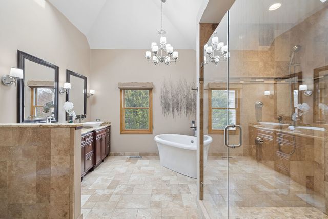 515 Connecticut Avenue, Naperville, IL 60565