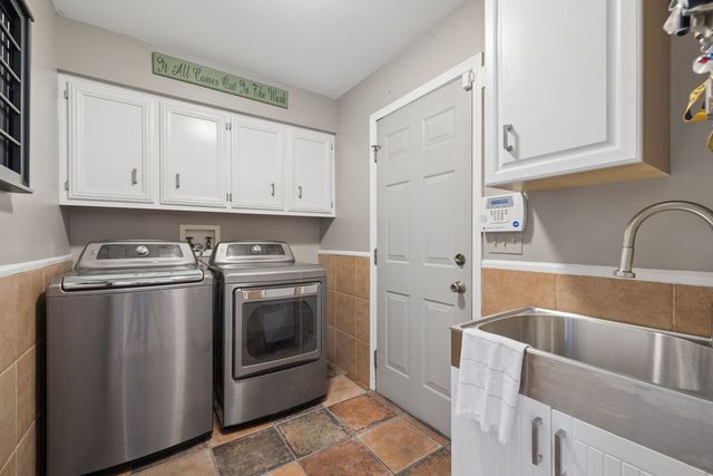 515 Connecticut Avenue, Naperville, IL 60565