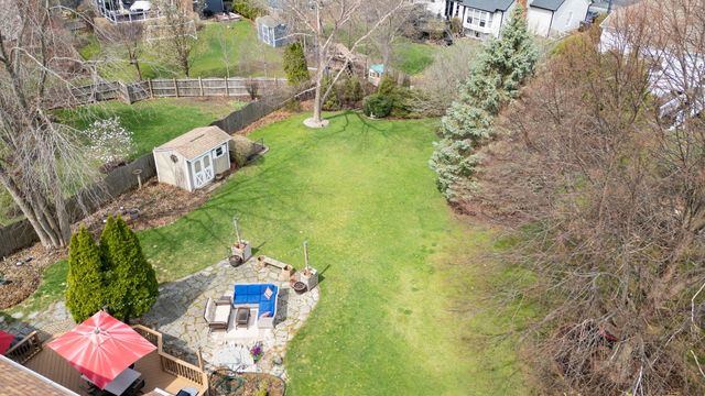 515 Connecticut Avenue, Naperville, IL 60565