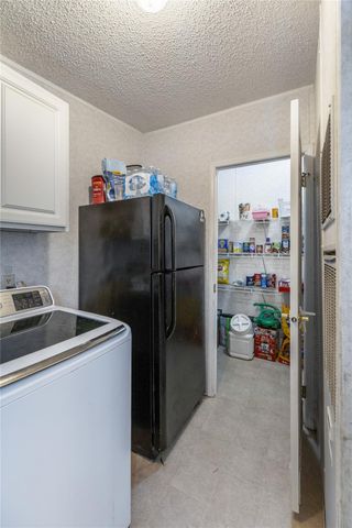 1005 Baumgarten, Schulenburg, TX 78956