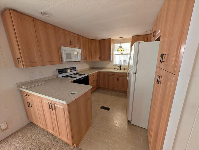 1102 46TH AVENUE E, Ellenton, FL 34222