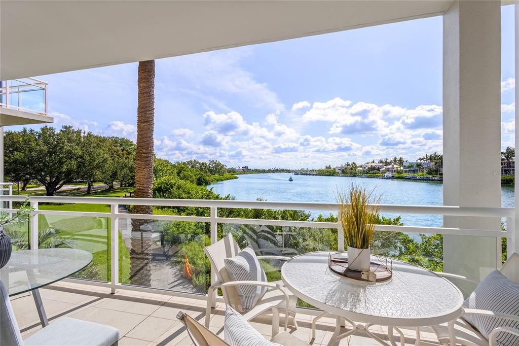 225 SANDS POINT ROAD 6103, Longboat Key, FL 34228