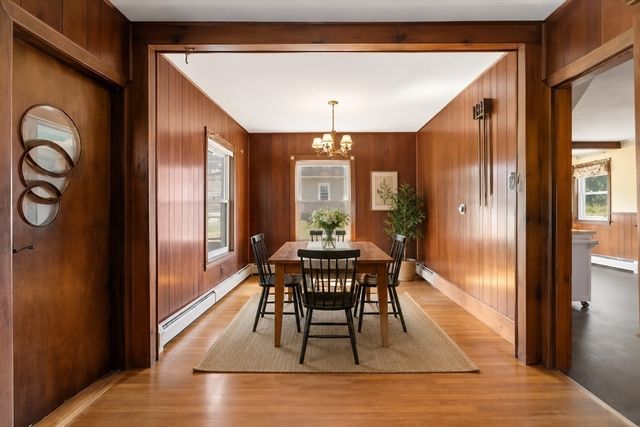 554 Hildreth St, Dracut, MA 01826