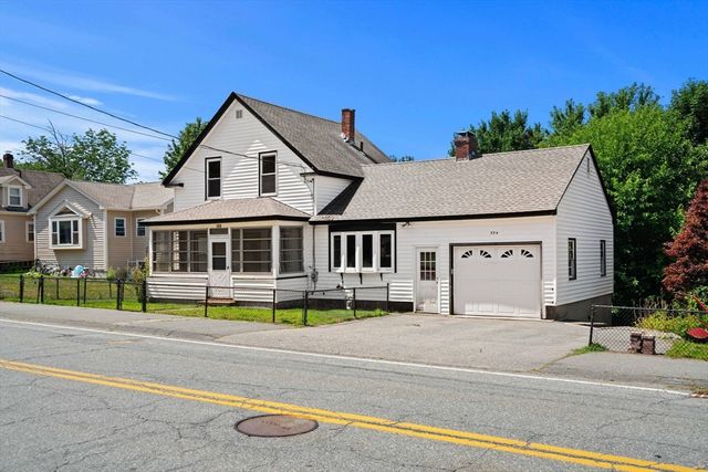 554 Hildreth St, Dracut, MA 01826