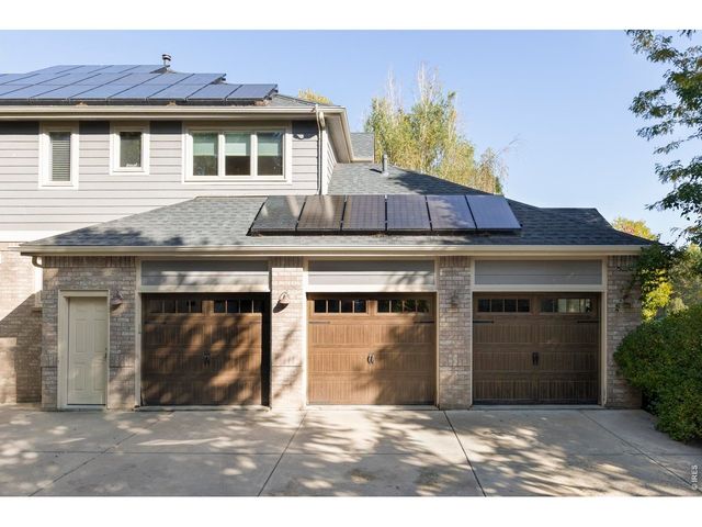 7247 Longview Dr, Niwot, CO 80503