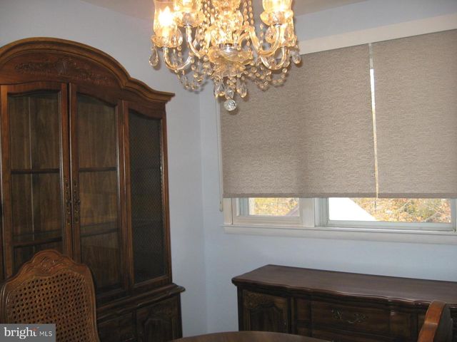 16 PARKWIND CT, Baltimore, MD 21234