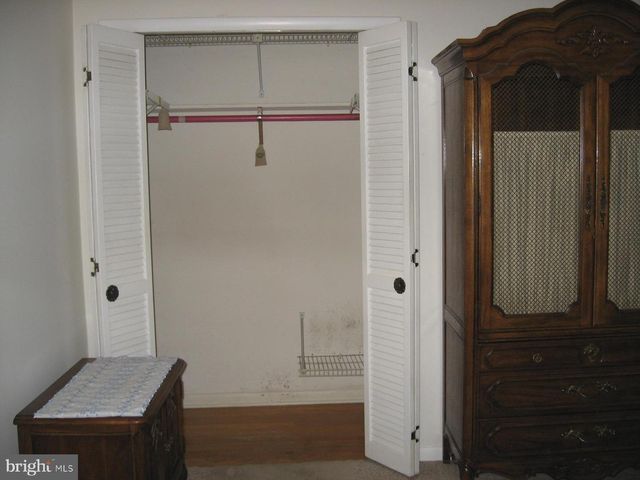 16 PARKWIND CT, Baltimore, MD 21234