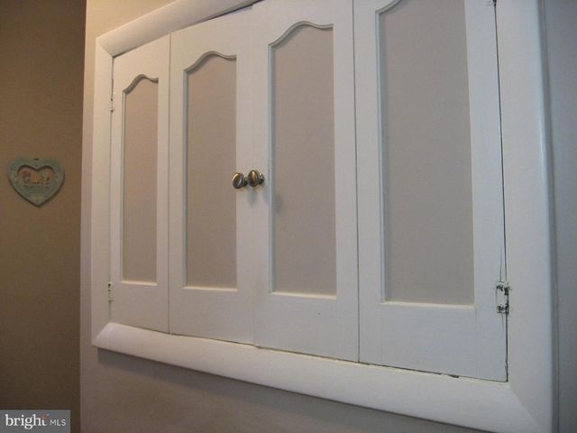 16 PARKWIND CT, Baltimore, MD 21234