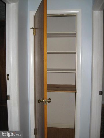 16 PARKWIND CT, Baltimore, MD 21234