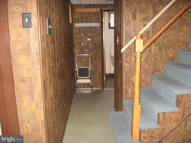 16 PARKWIND CT, Baltimore, MD 21234