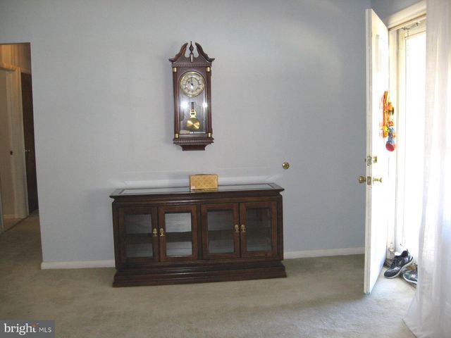 16 PARKWIND CT, Baltimore, MD 21234