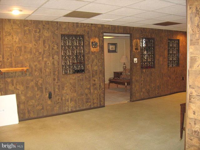 16 PARKWIND CT, Baltimore, MD 21234