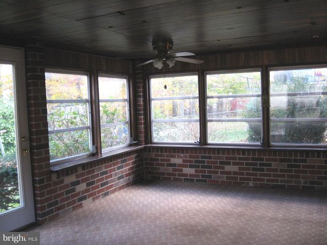 16 PARKWIND CT, Baltimore, MD 21234