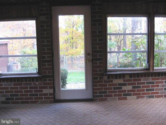 16 PARKWIND CT, Baltimore, MD 21234