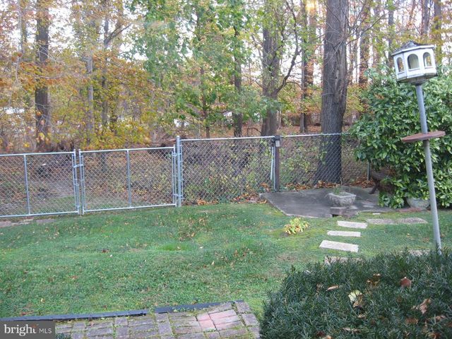 16 PARKWIND CT, Baltimore, MD 21234