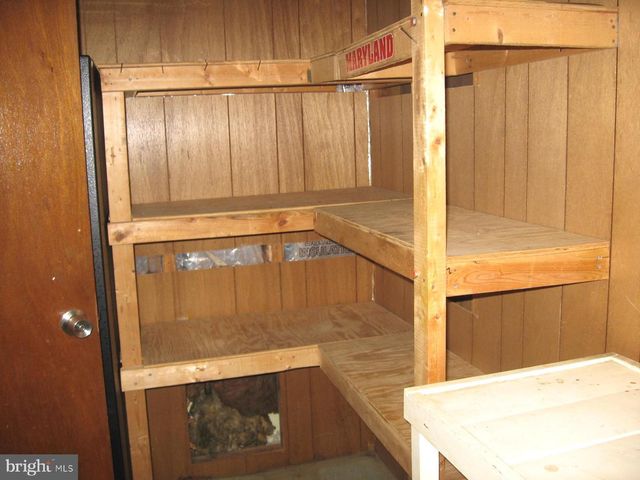 16 PARKWIND CT, Baltimore, MD 21234