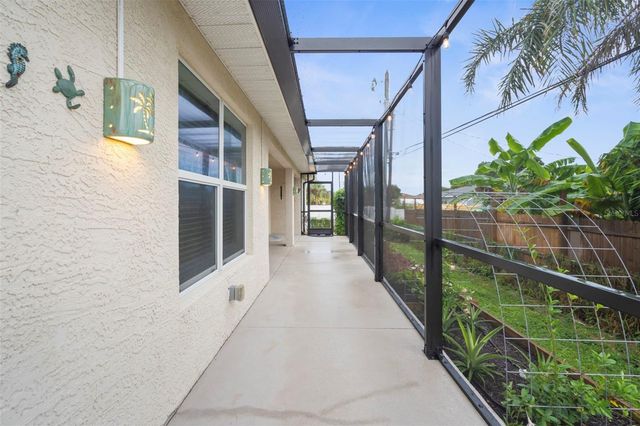 947 SENECA ROAD, Venice, FL 34293