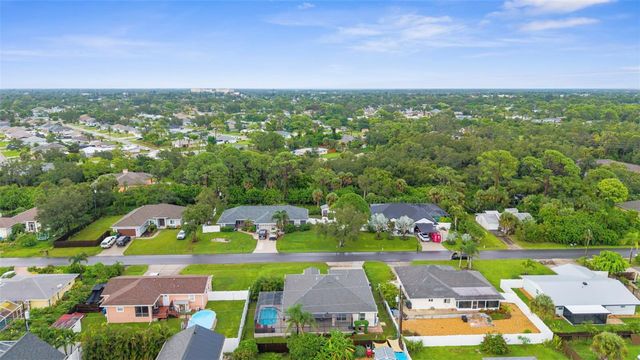 947 SENECA ROAD, Venice, FL 34293