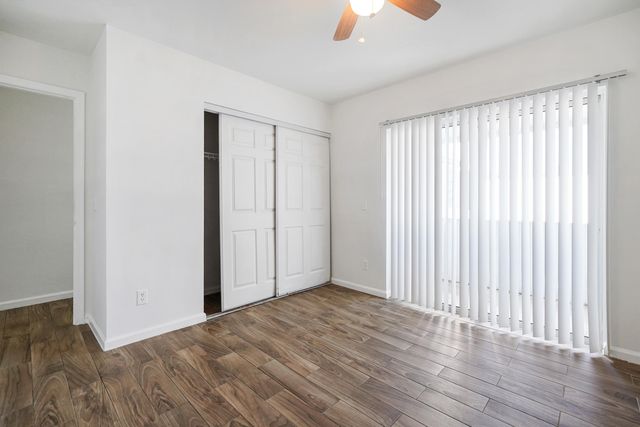 5070 Elmhurst Road F, West Palm Beach, FL 33417