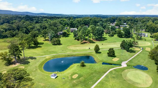 206 Country Club Rd, Winchester, TN 37398