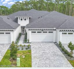 9 Regency Road, Ormond Beach, FL 32174