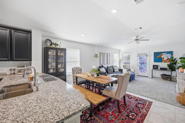 14008 Kira LN, Manor, TX 78653