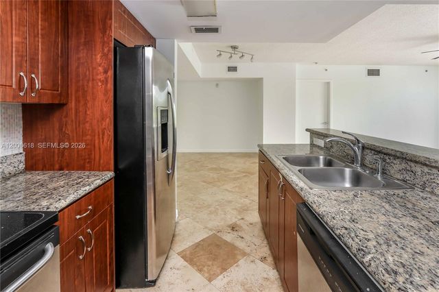 1555 N Treasure Dr 206, North Bay Village, FL 33141