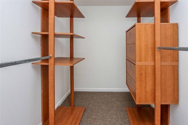 1555 N Treasure Dr 206, North Bay Village, FL 33141