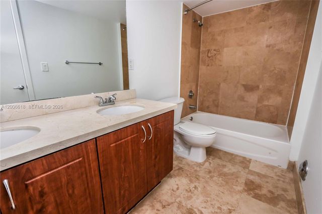 1555 N Treasure Dr 206, North Bay Village, FL 33141