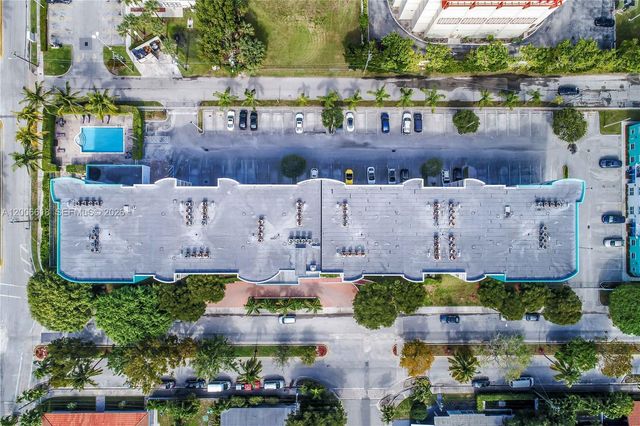 1555 N Treasure Dr 206, North Bay Village, FL 33141