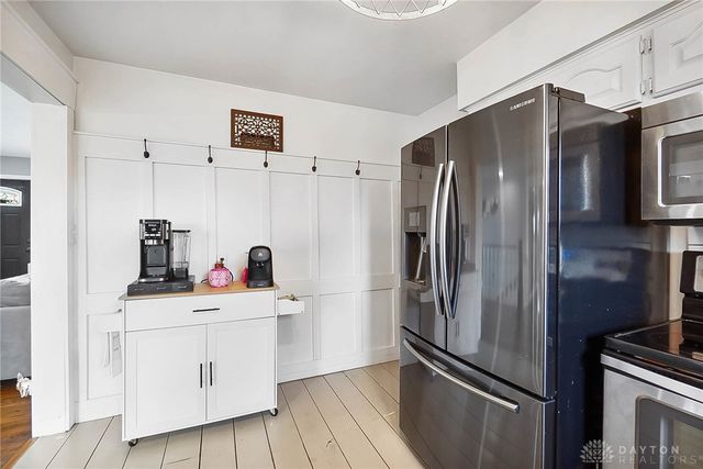 4320 Renwood Drive, Dayton, OH 45429