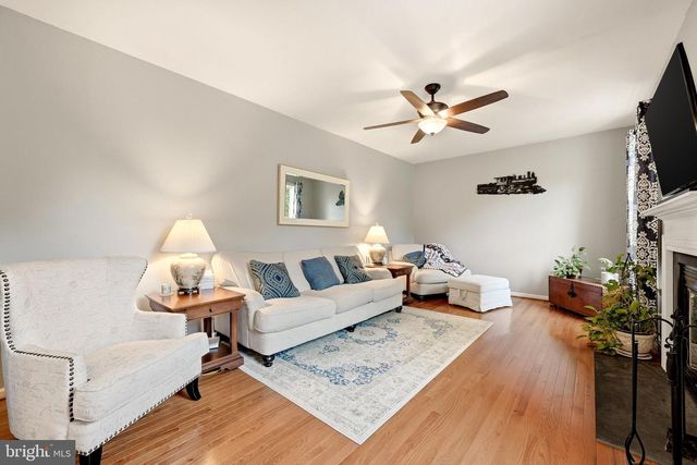 561 CHICKAMAUGA DR, Harpers Ferry, WV 25425