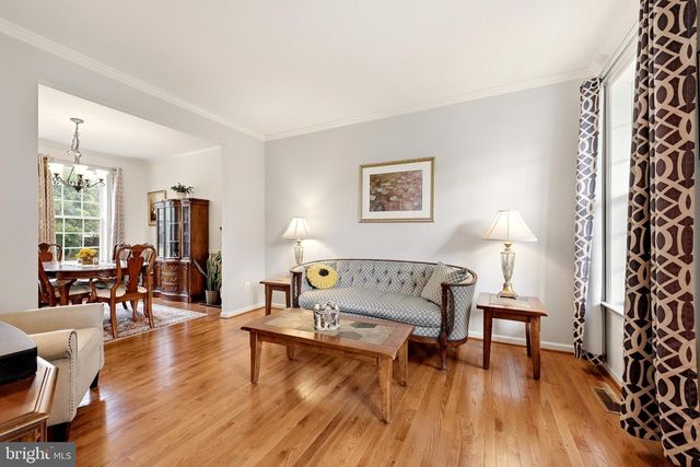 561 CHICKAMAUGA DR, Harpers Ferry, WV 25425