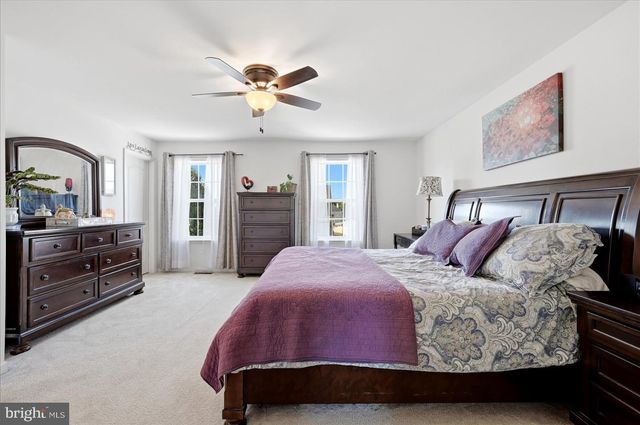 561 CHICKAMAUGA DR, Harpers Ferry, WV 25425