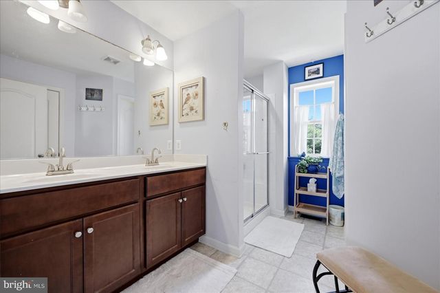 561 CHICKAMAUGA DR, Harpers Ferry, WV 25425