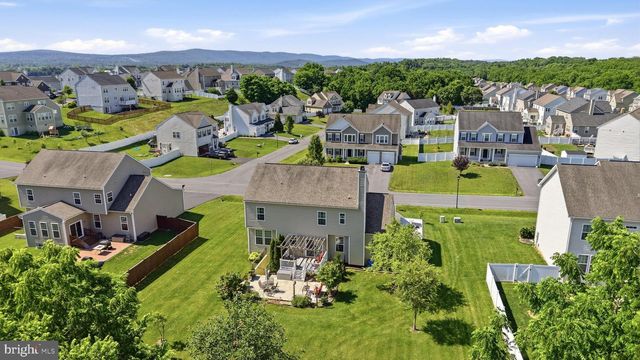 561 CHICKAMAUGA DR, Harpers Ferry, WV 25425
