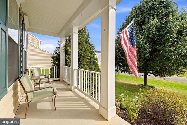 561 CHICKAMAUGA DR, Harpers Ferry, WV 25425