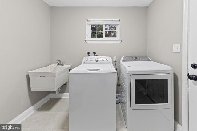 4125 BALMORAL CIRCLE, Pikesville, MD 21208
