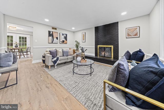 4125 BALMORAL CIRCLE, Pikesville, MD 21208