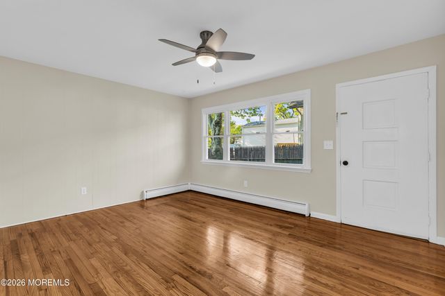 67 Beacon Boulevard, Keansburg, NJ 07734