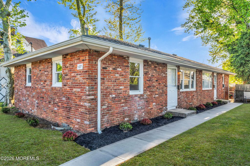 67 Beacon Boulevard, Keansburg, NJ 07734