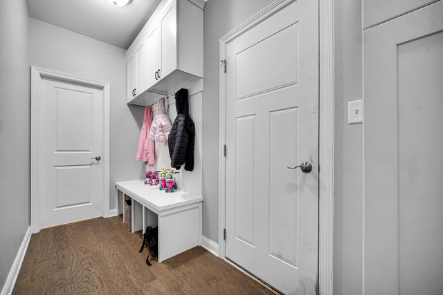 14 Laura Nell Lane, Valparaiso, IN 46383