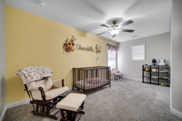 14 Laura Nell Lane, Valparaiso, IN 46383