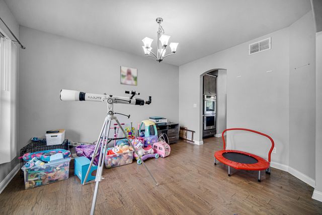 14 Laura Nell Lane, Valparaiso, IN 46383